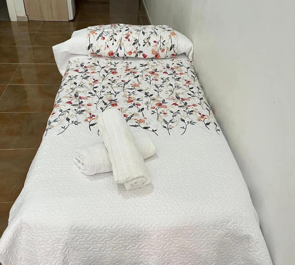 Becquer 2 Apartment Malaga 0*,