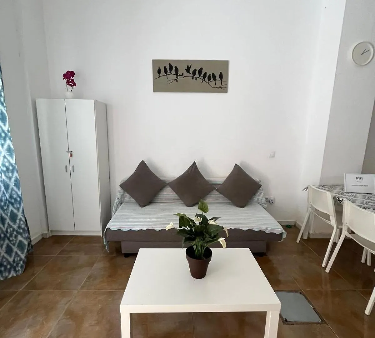 Becquer 2 Apartment Malaga Spain